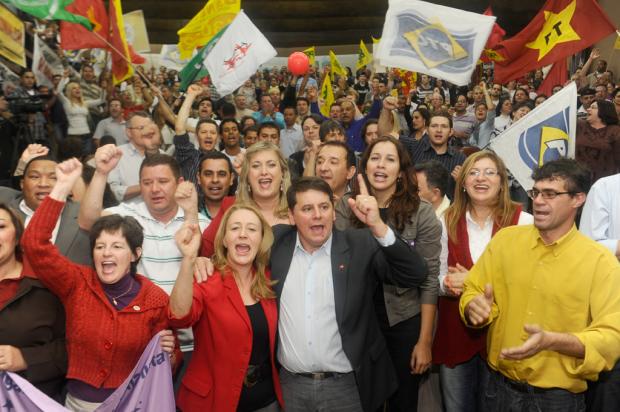 Candidatura de Marcos Daneluz e Justina Onzi é homologada na convenção do PT em Caxias do Sul Daniela Xu/