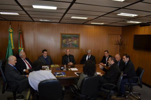 Bento Vôlei fica mais próximo de disputar a Superliga 2016/2017 Bento Vôlei/Divulgação Bento Vôlei fica mais próximo de disputar a Superliga 2016/2017 Bento Vôlei/Divulgação
